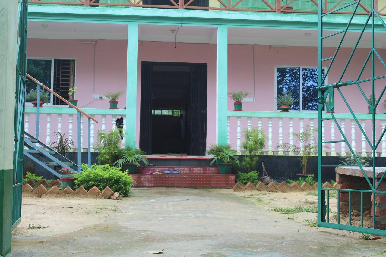 Green Palace Tea Resort Sreemangal Extérieur photo