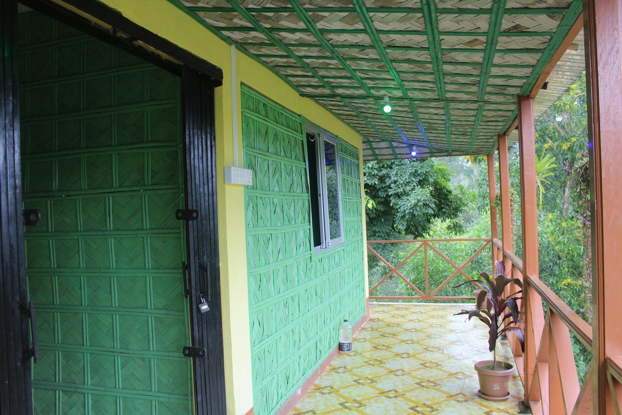 Green Palace Tea Resort Sreemangal Extérieur photo